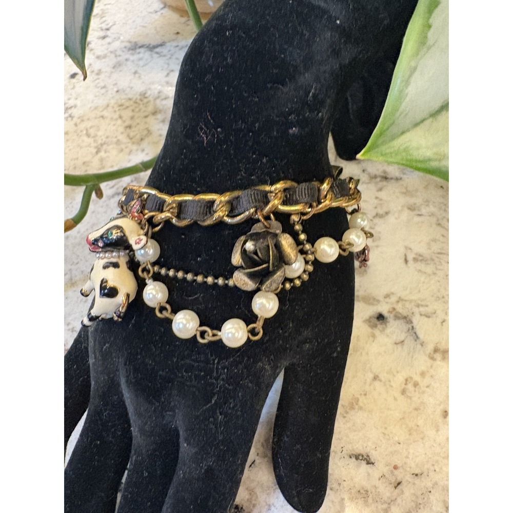 Betsey Johnson Vintage Lady Luck Cow Head Skull Horseshoe Earrings & bracelet - Picture 7 of 16